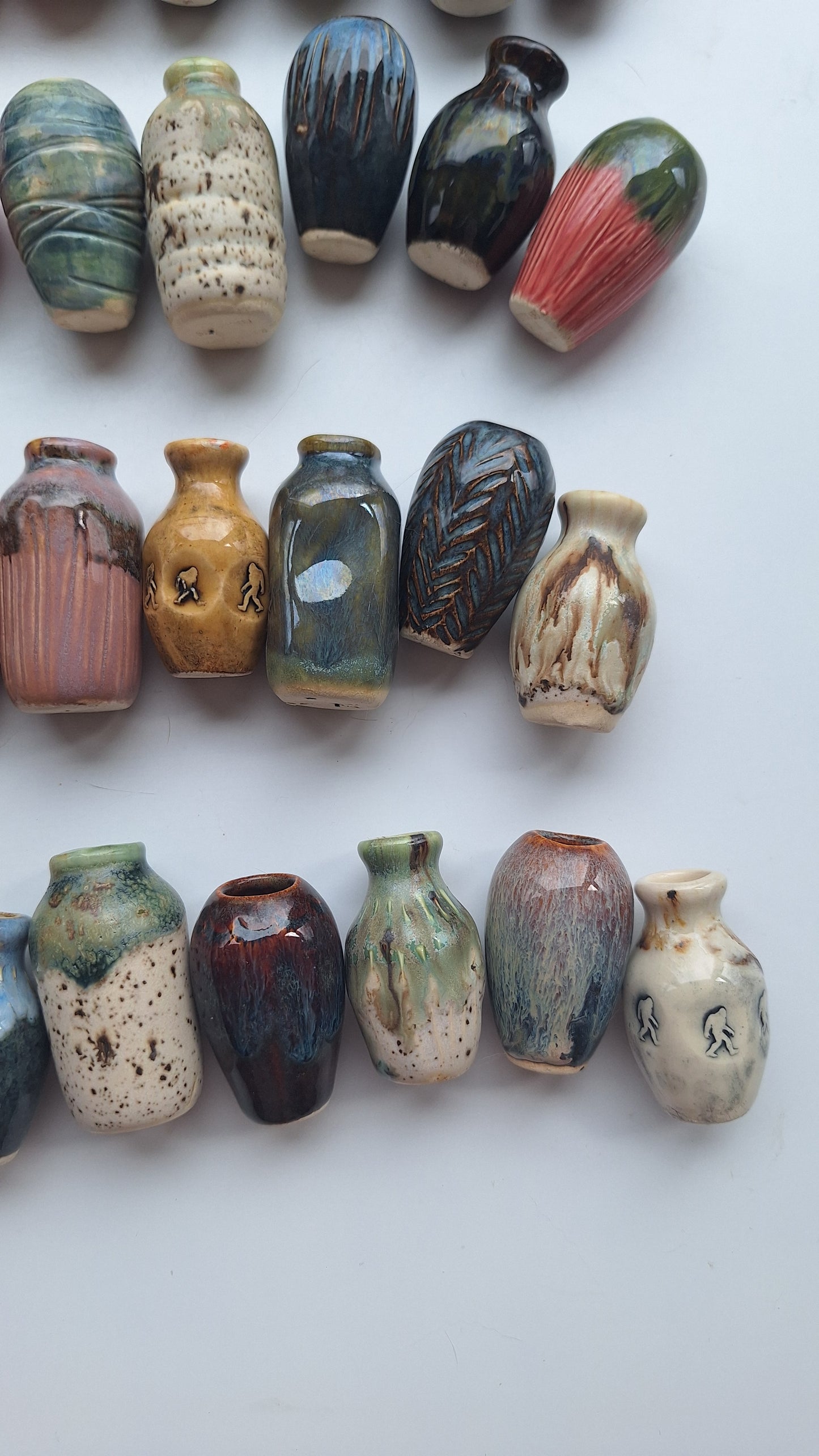 Tiny Vases / Mommy Pots - Feb '26