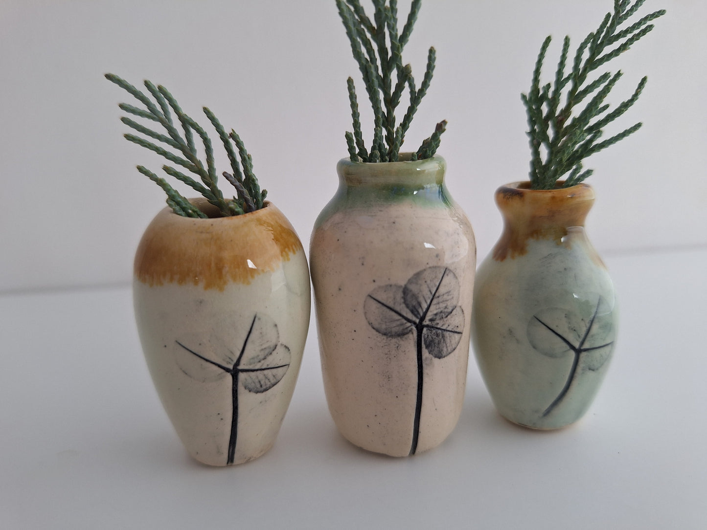Tiny Vase Set