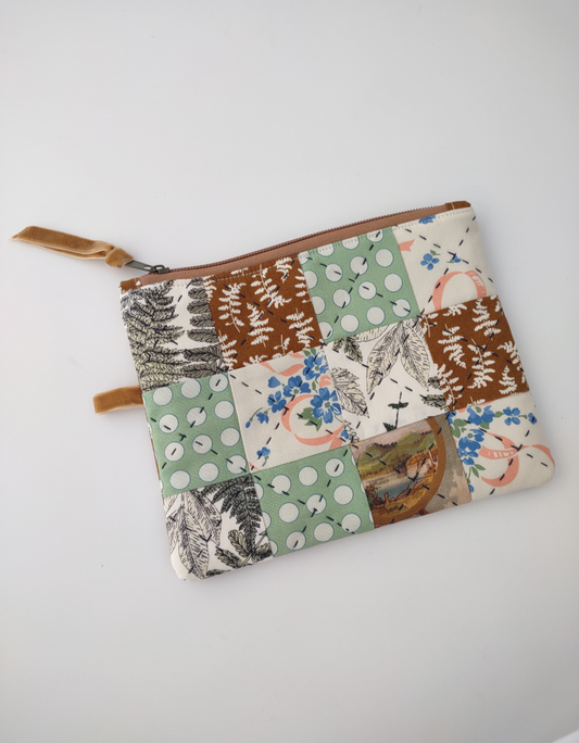 Heirloom Quilt Zipper Pouch