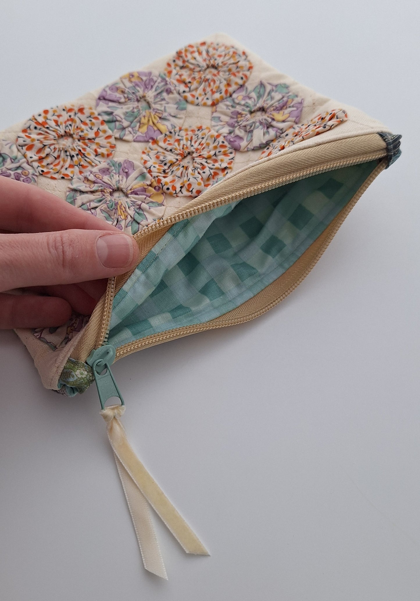 Heirloom Yo-yo Zipper Pouch