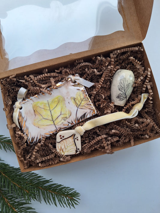 Boxed Gift Set - Ornaments and Tiny vase