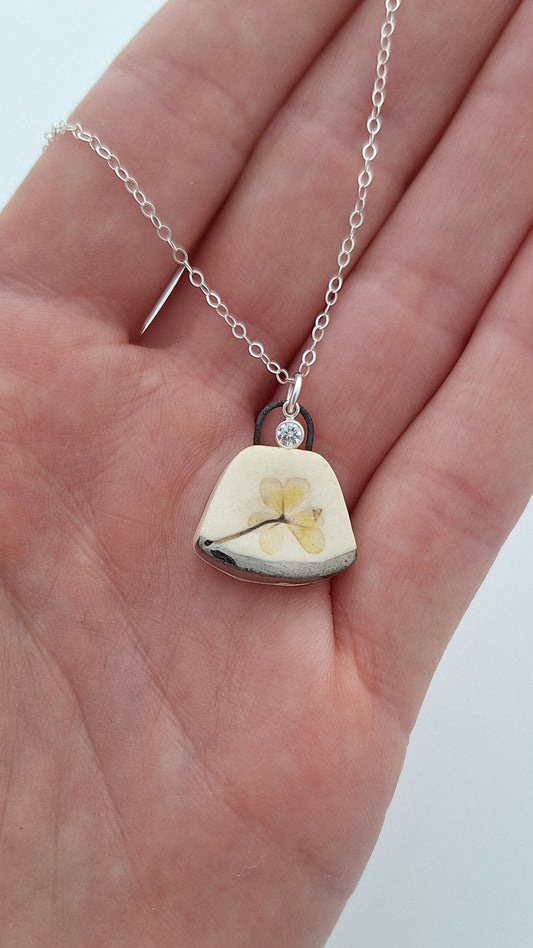 Tiny Sorrel Gem Necklace - Ceramic - Silver