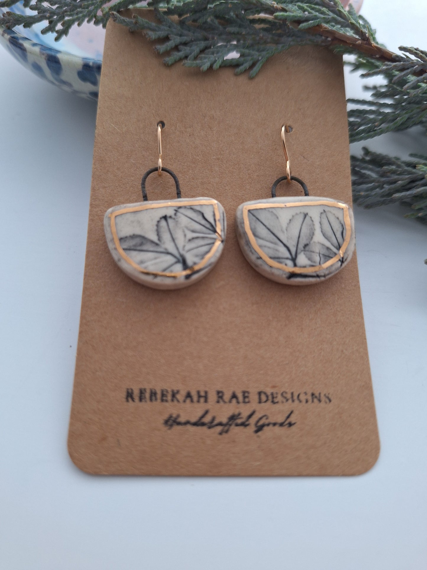 Ceramic Earrings - gold