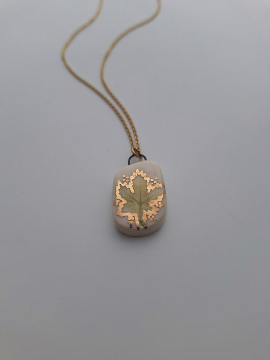 Wild Berry Leaf Ceramic Necklace