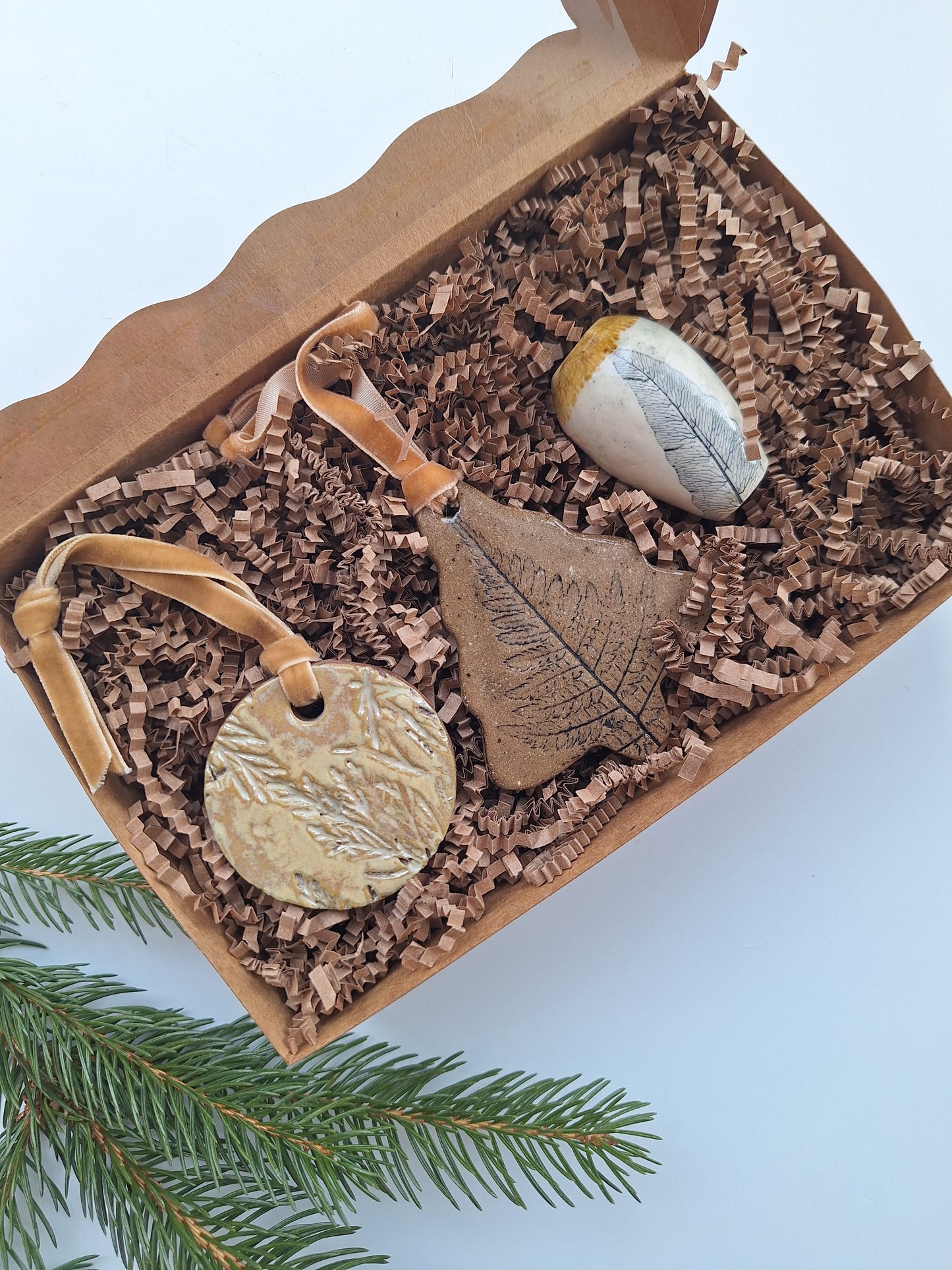 Boxed Gift Set - Ornaments and Tiny vase