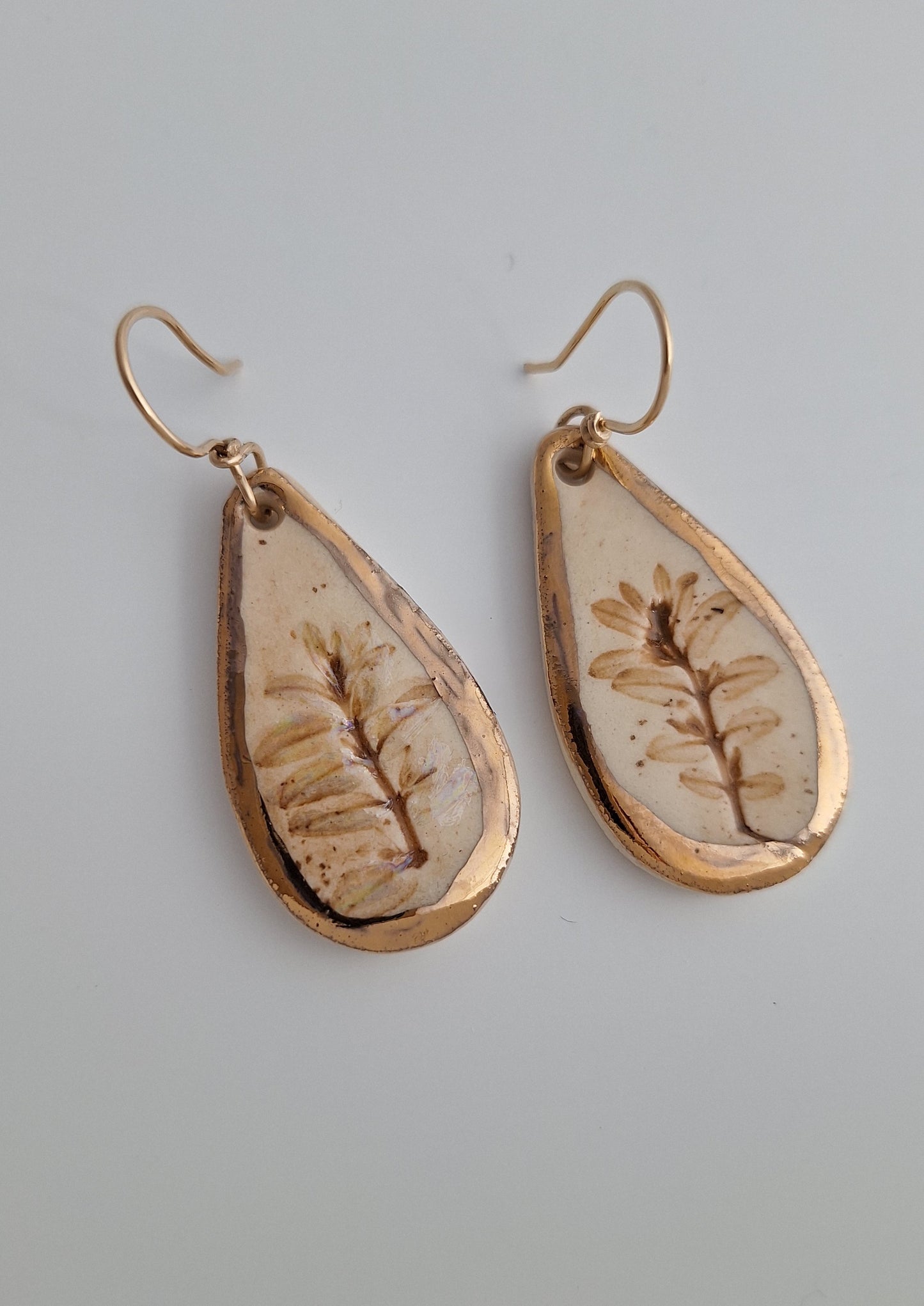 Knotweed Earrings - Ceramic