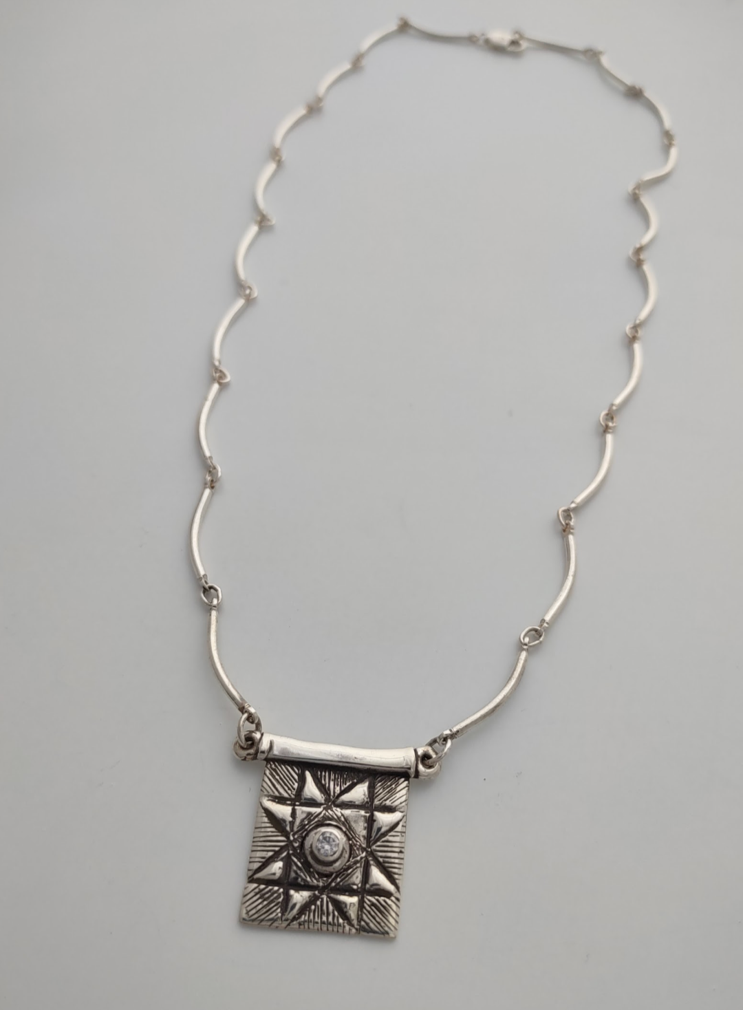 Sawtooth Star Necklace