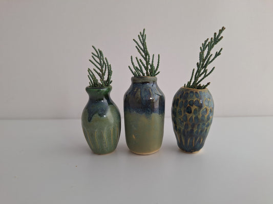 Tiny Vase Set