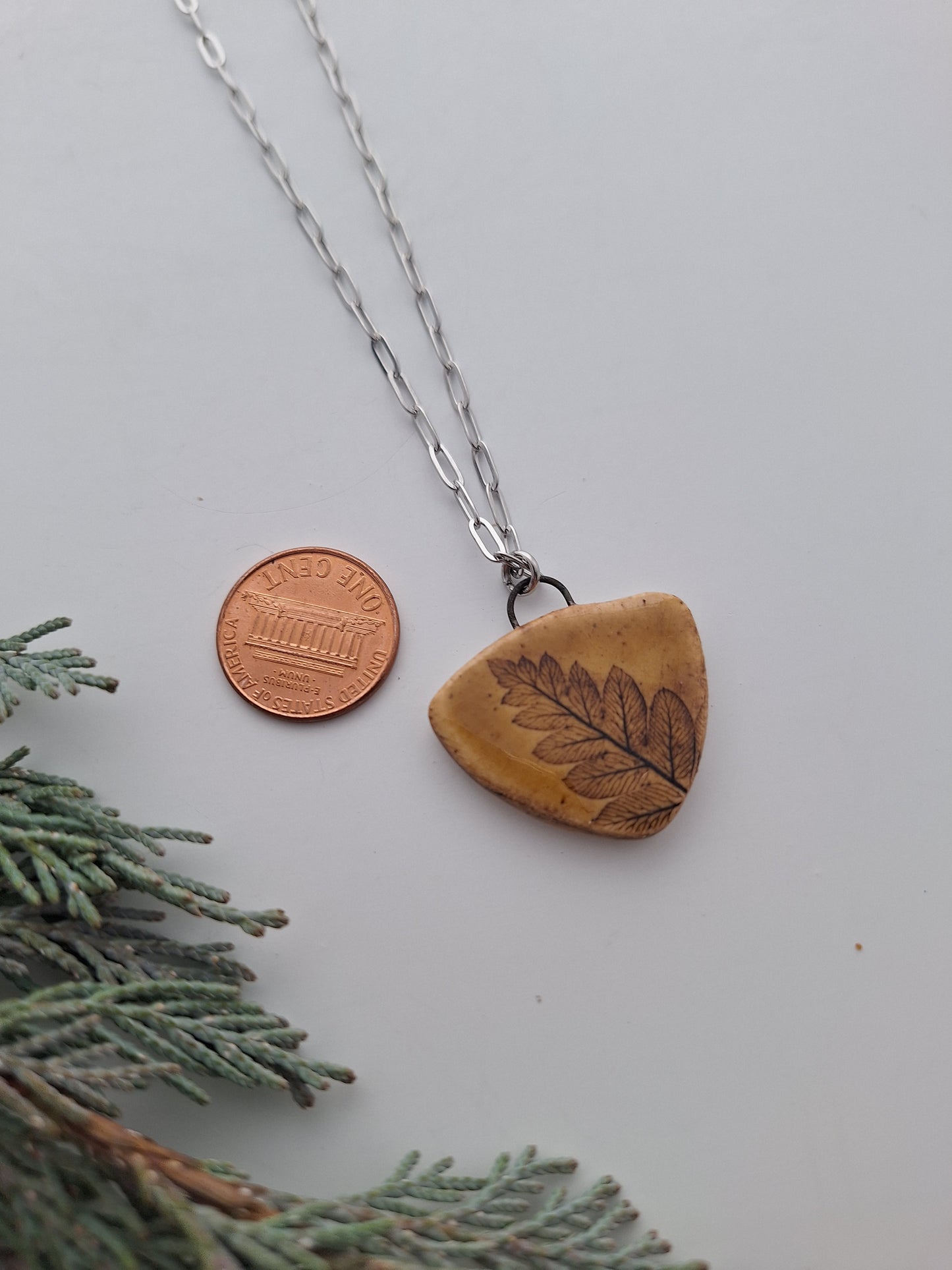 Wild fern Ceramic Necklace