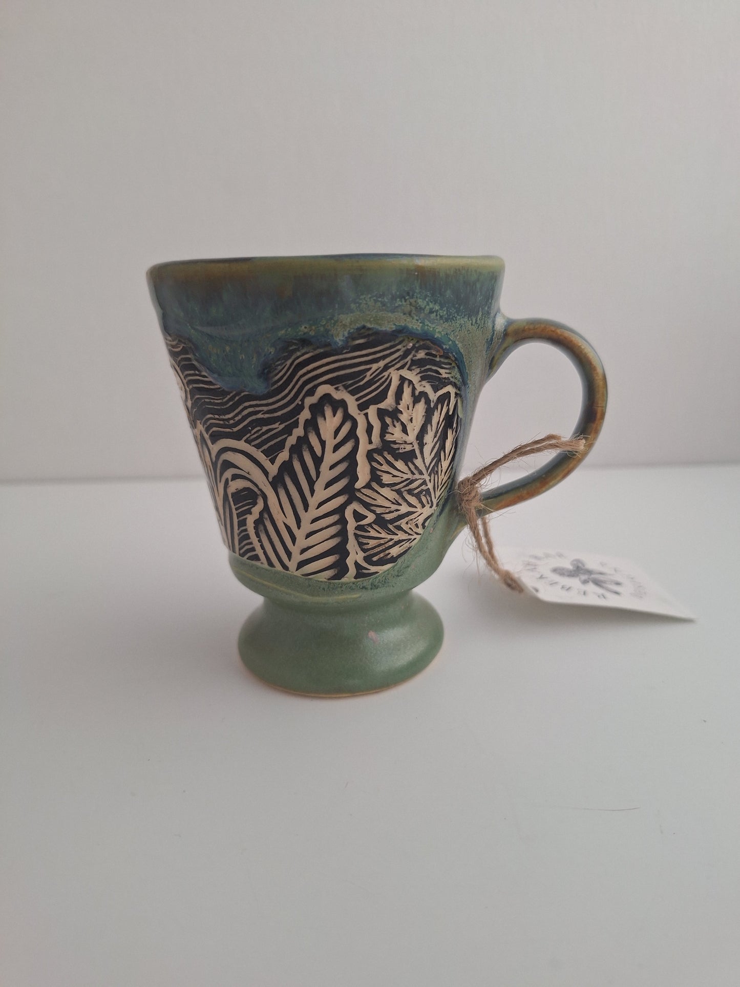 Hand-Carved Fern Stoneware Espresso Mug – Sgraffito Pottery Cup