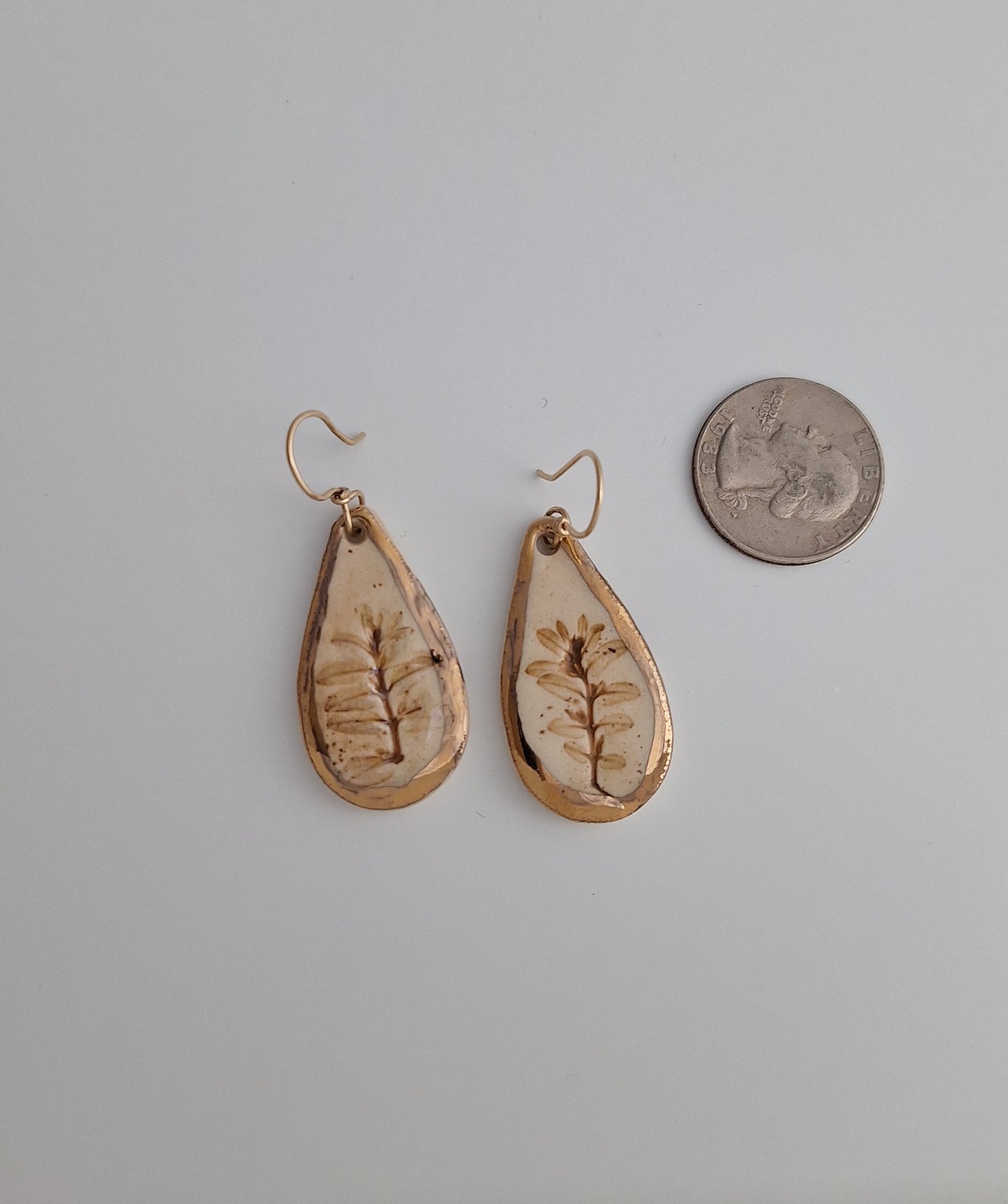 Knotweed Earrings - Ceramic