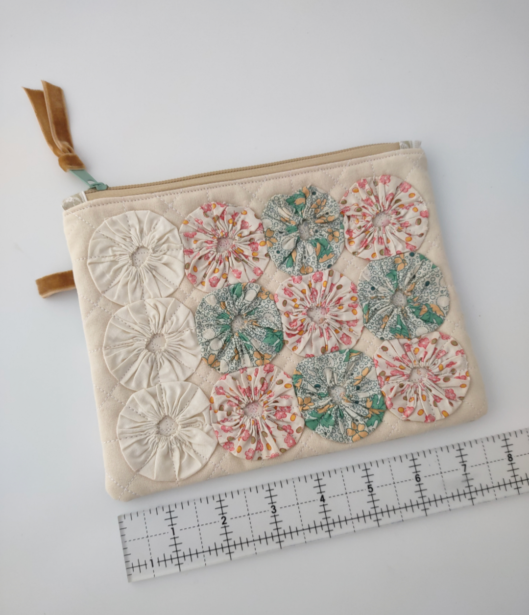 Heirloom Yo-yo Zipper Pouch