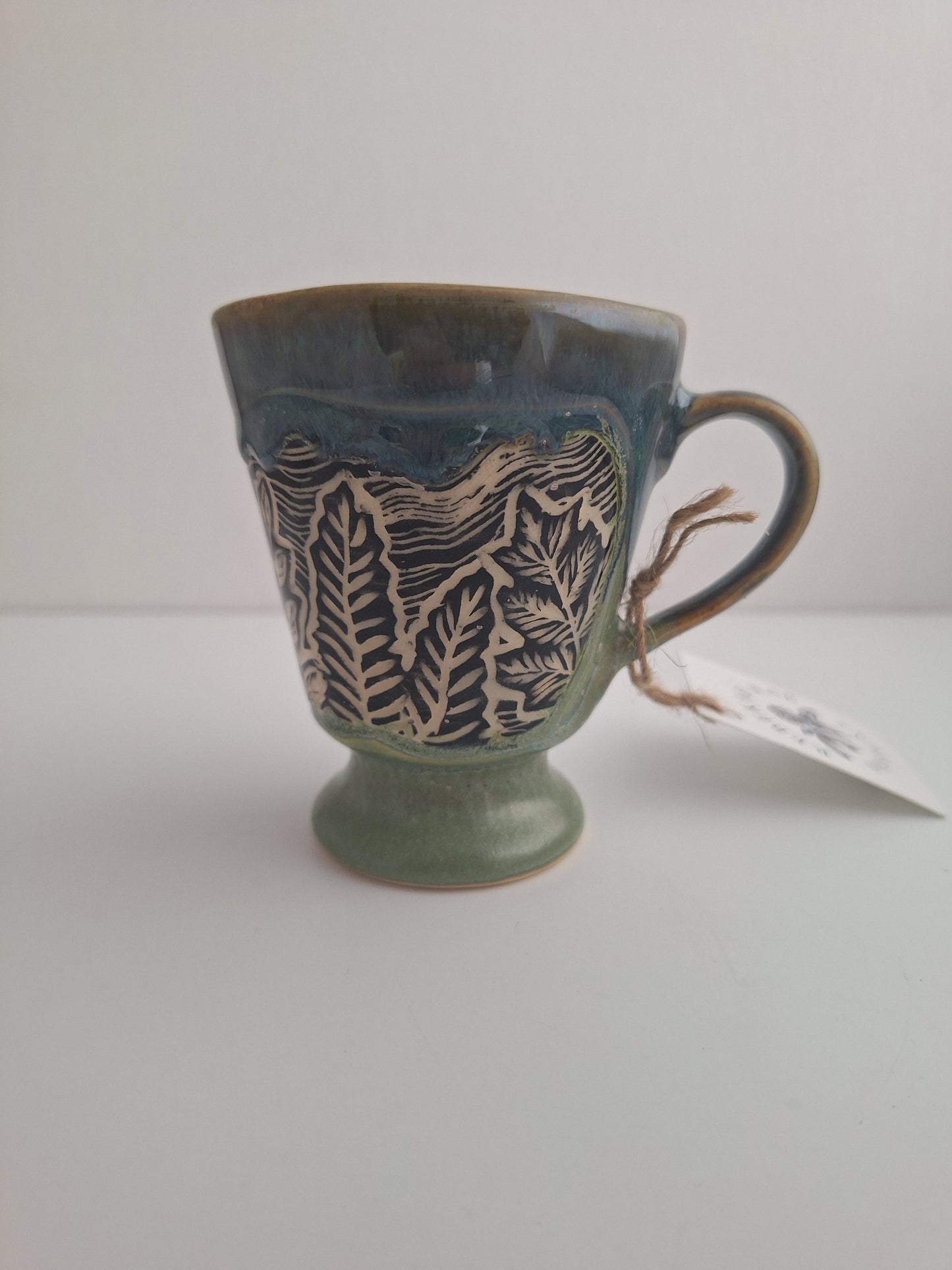 Hand-Carved Fern Stoneware Espresso Mug – Sgraffito Pottery Cup