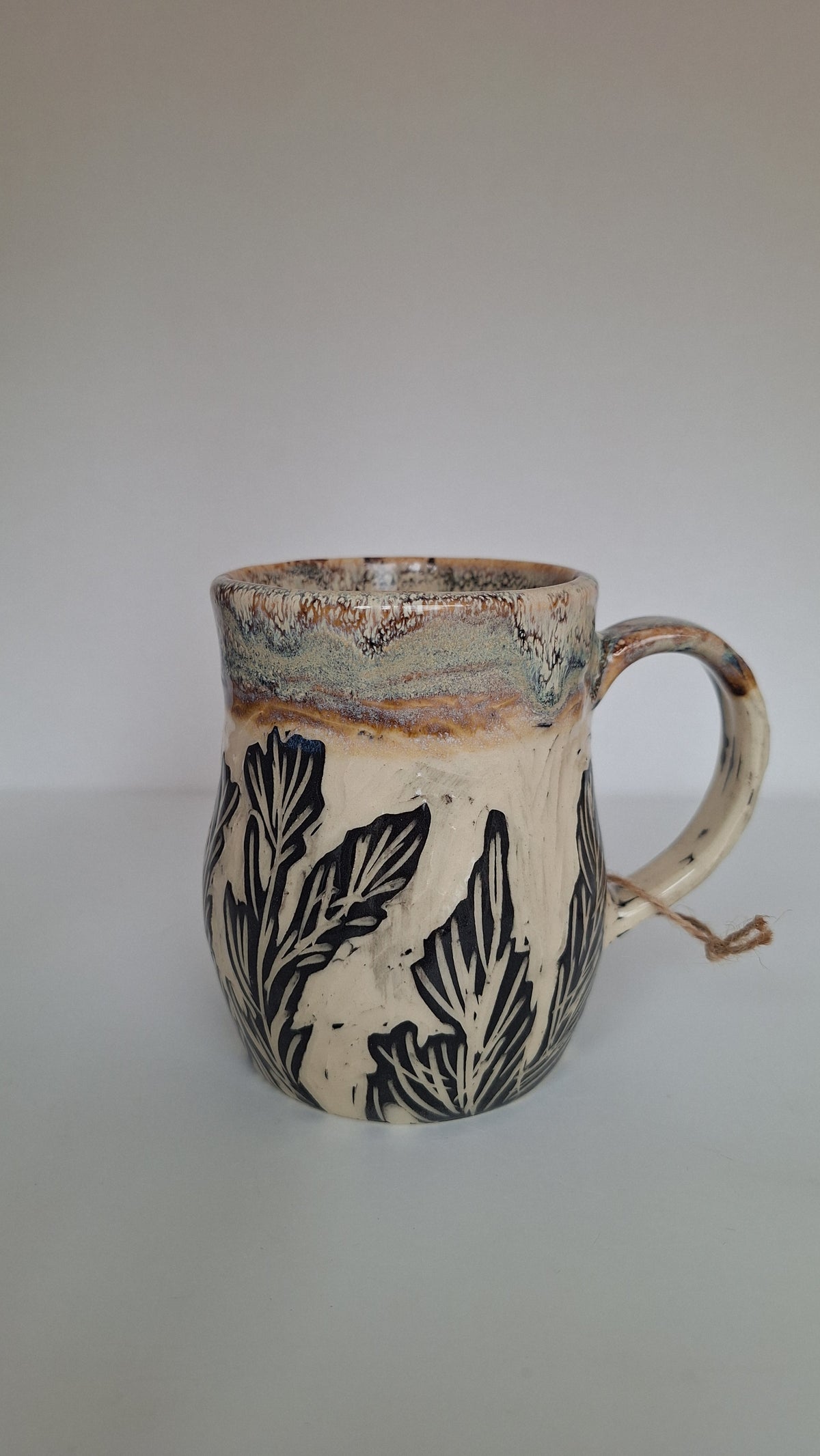 Cozy Cabin Mug - Hand carved / sgraffito