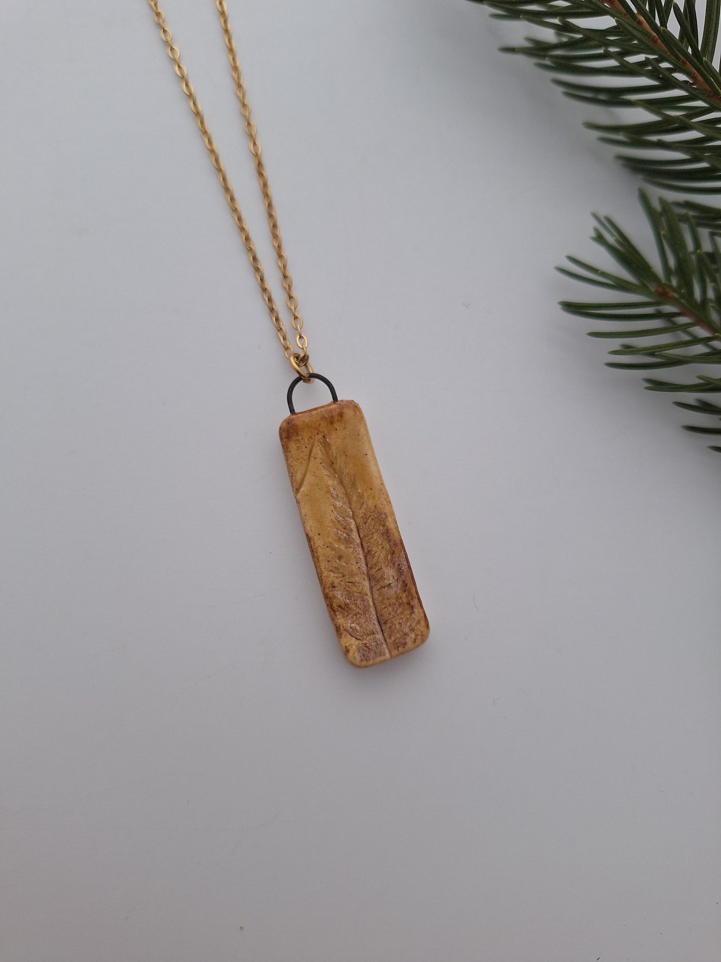 Wood Fern Ceramic Necklace