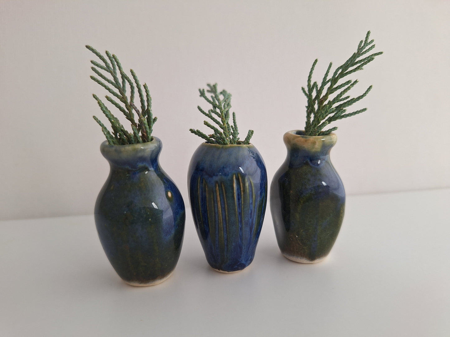 Tiny Vase Set