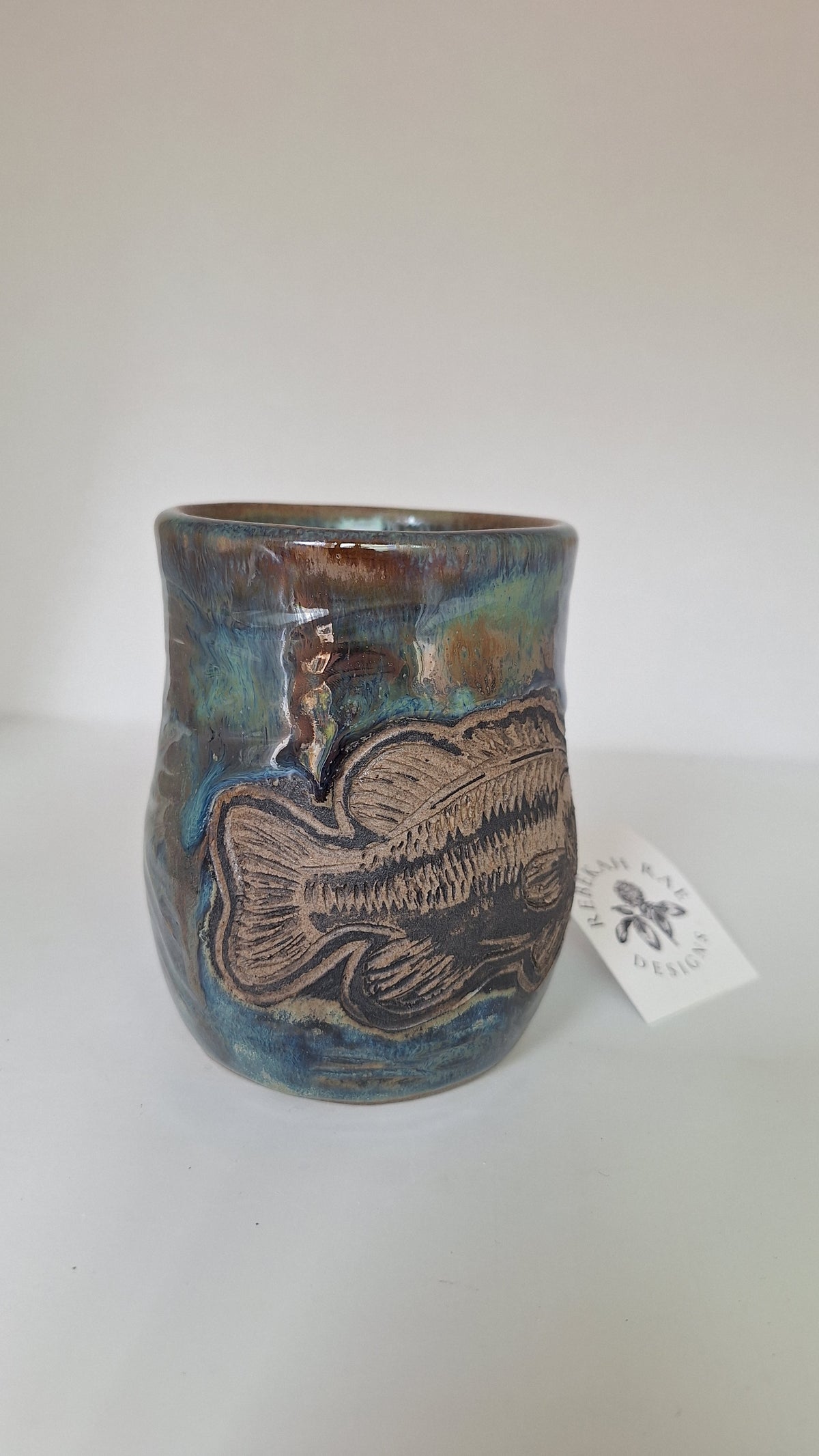 Bass Mug - Hand carved / sgraffito