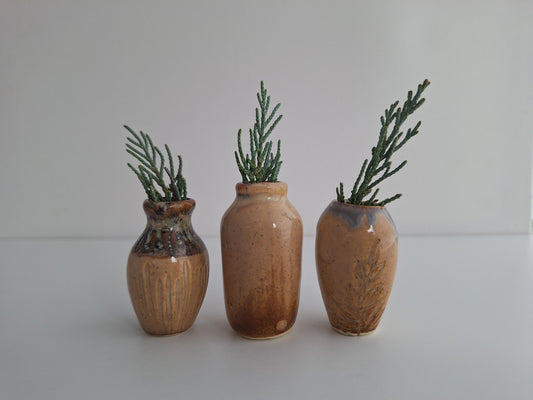 Tiny Vase Set