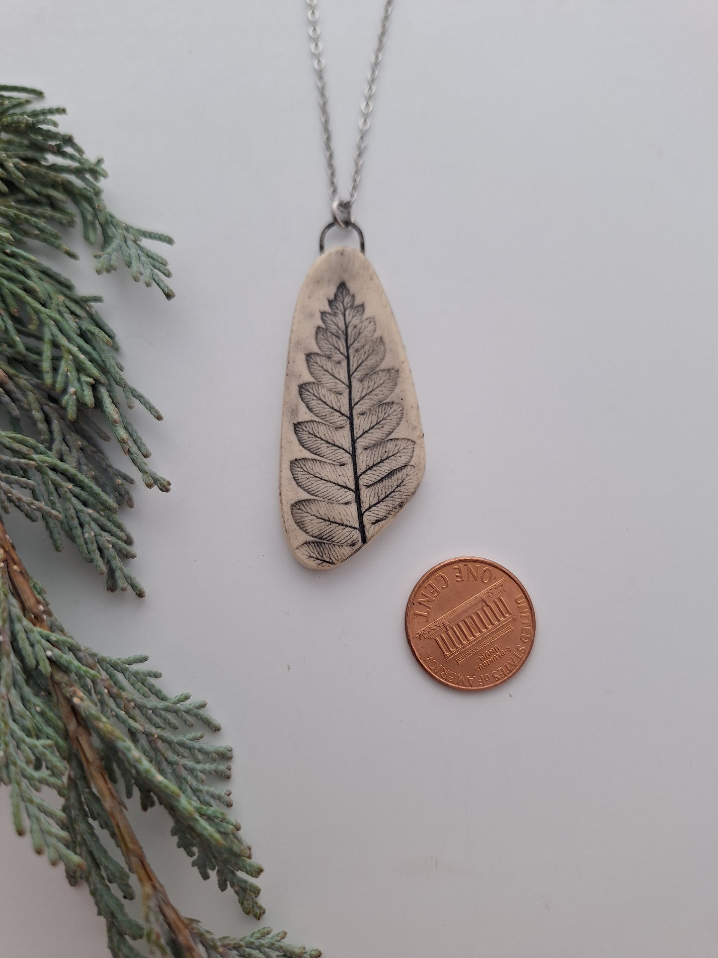 Wild fern Ceramic Necklace