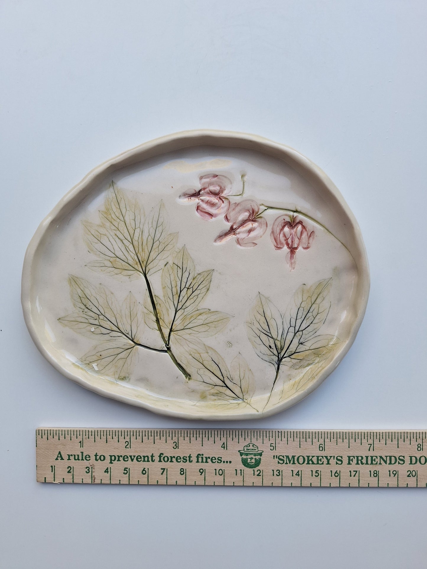 Bleeding Hearts Plate