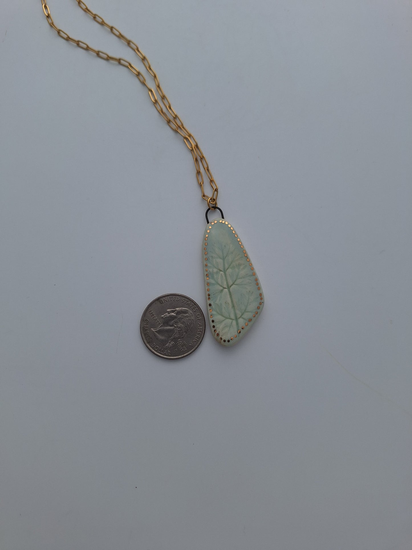 Wild Carrot Ceramic Necklace - aqua