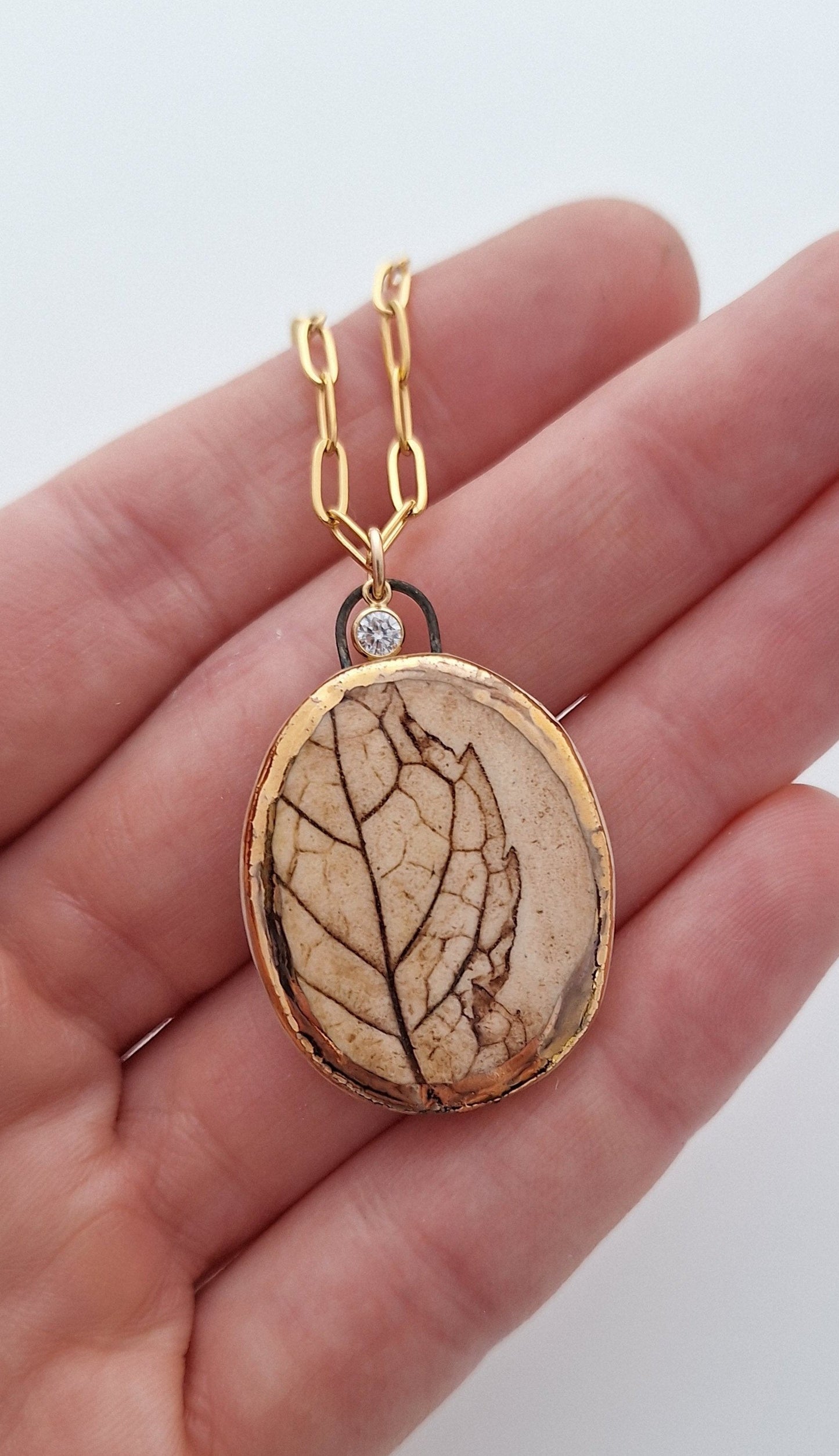 Oval Mint Leaf Necklace - Ceramic - Gold