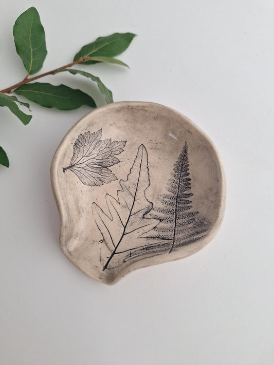 Spoon Rest - Fern & flora