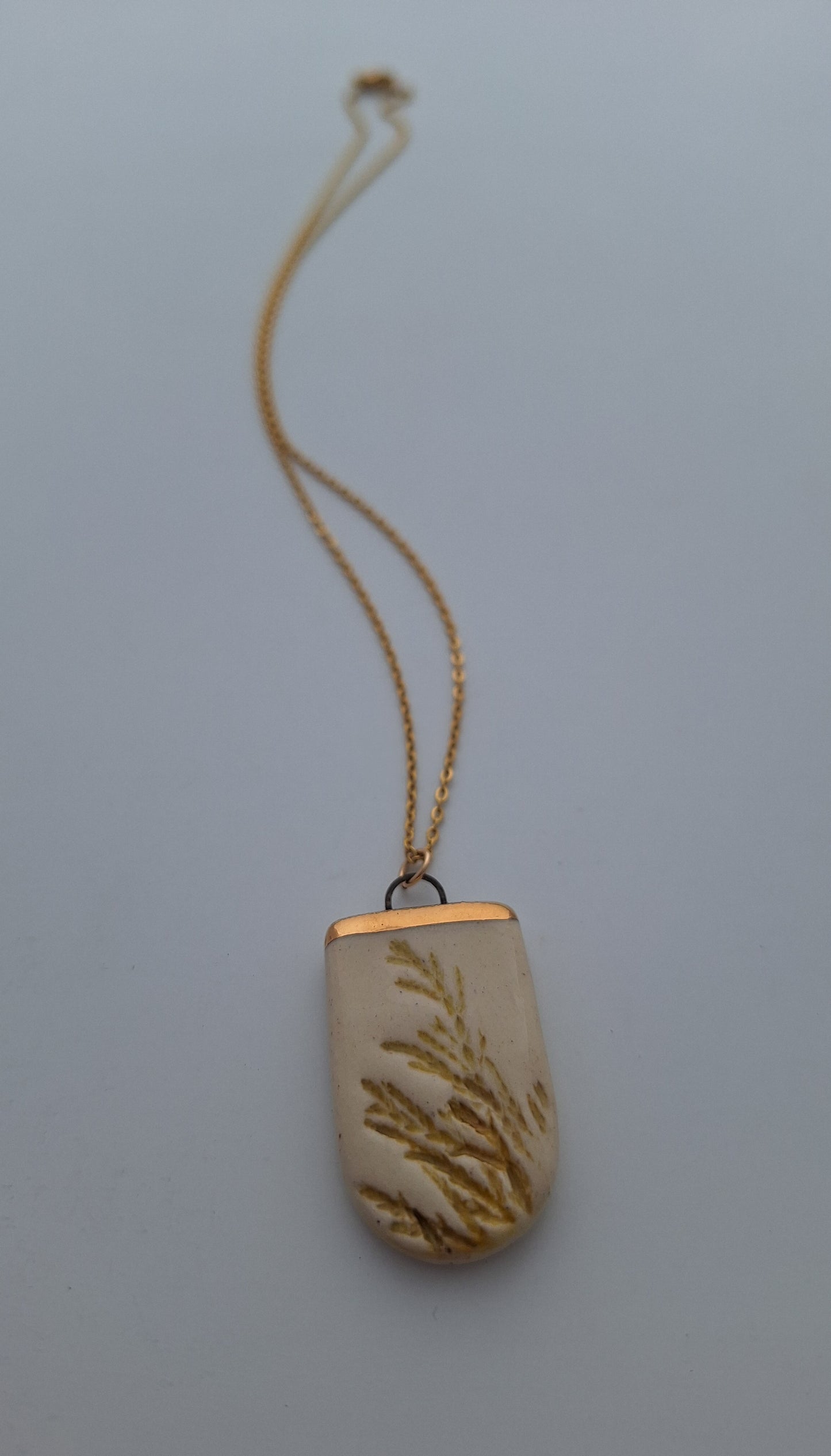 Juniper Gold Top Necklace - Ceramic - Gold