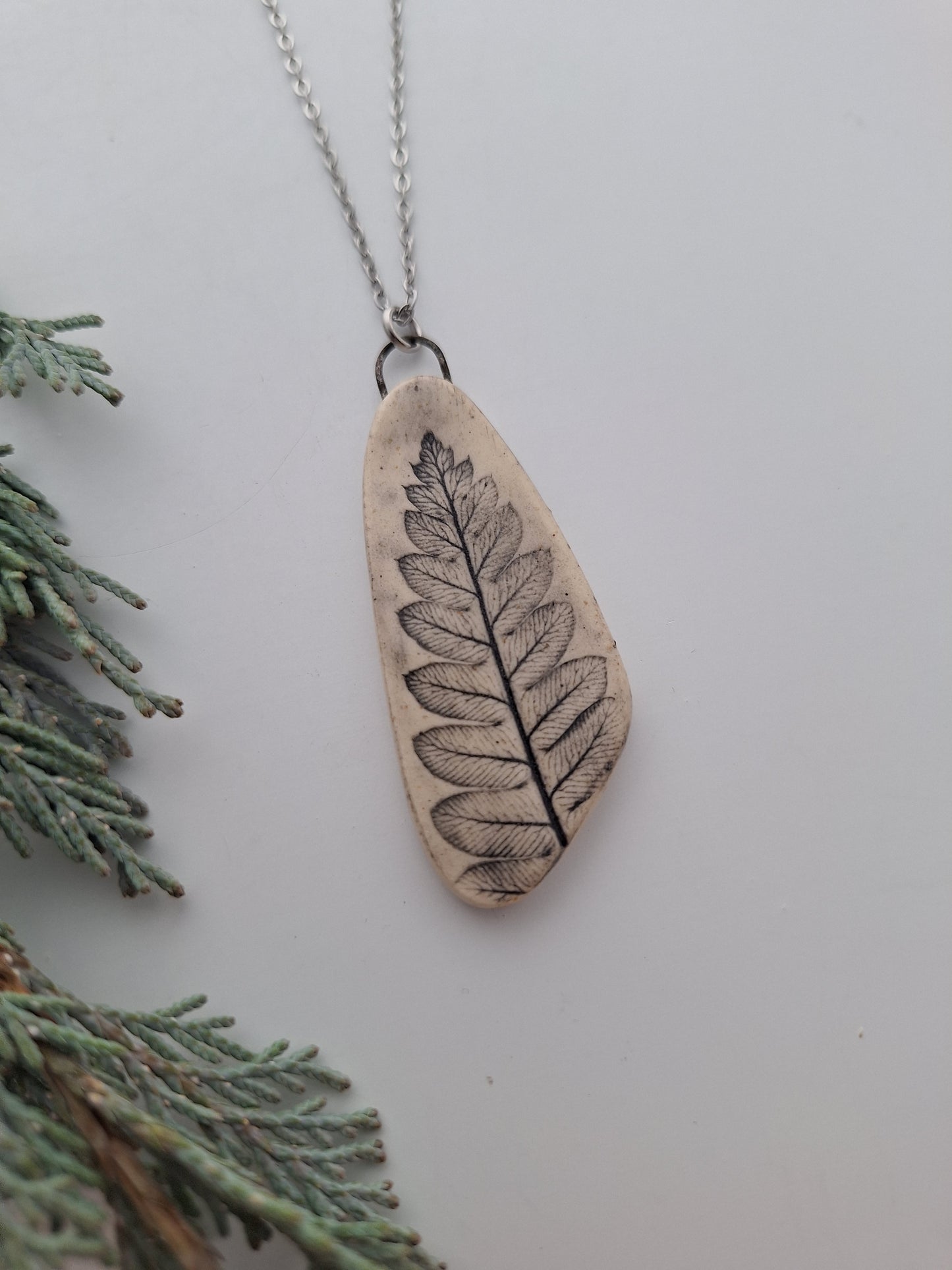 Wild fern Ceramic Necklace