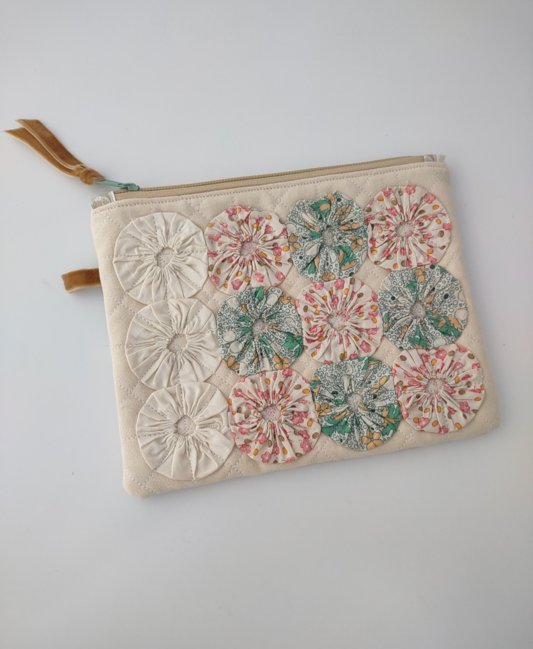 Heirloom Yo-yo Zipper Pouch