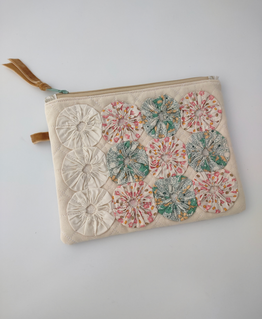 Heirloom Yo-yo Zipper Pouch