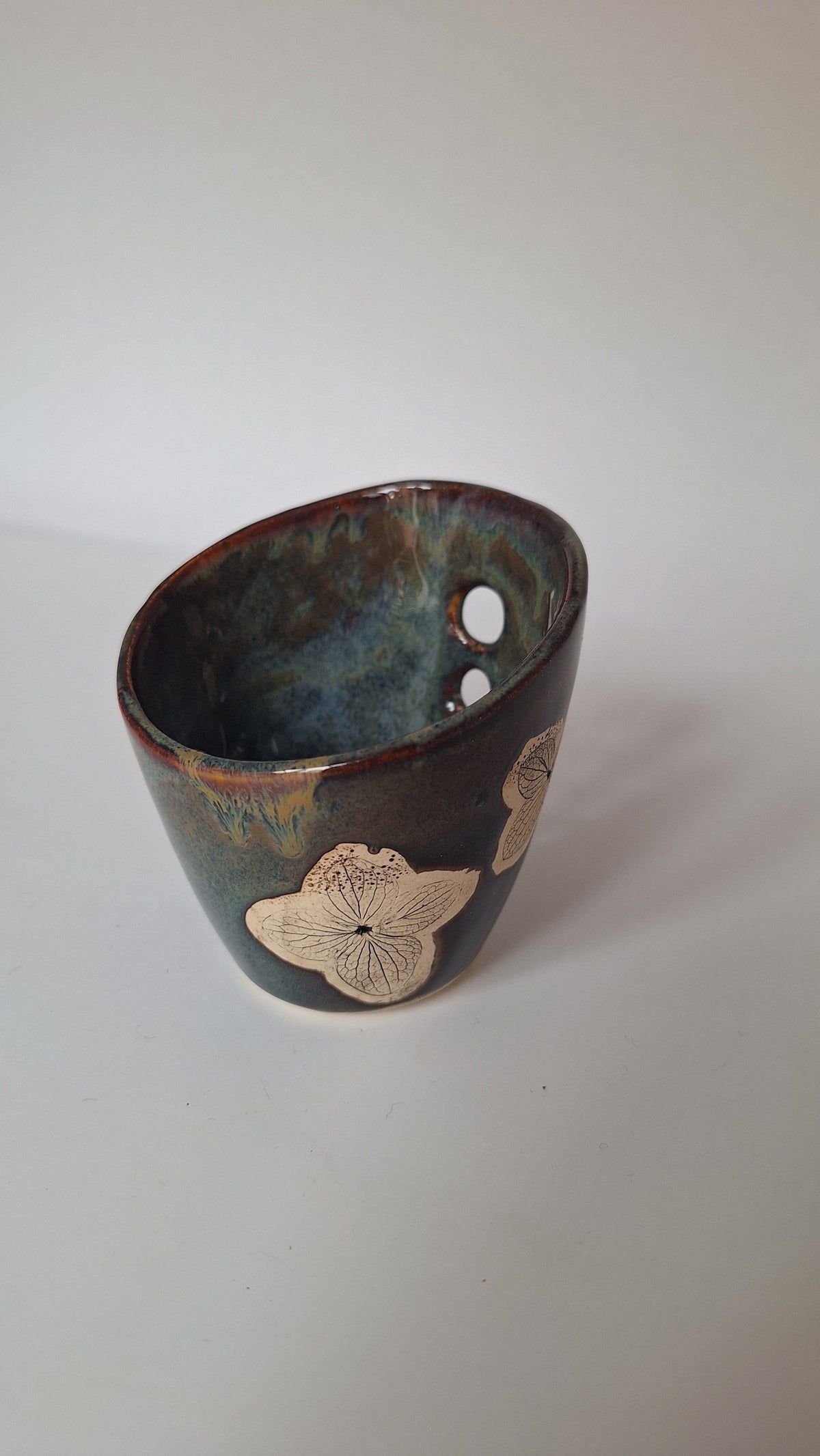 Botanical Herb Stripper Cup - Hydrangea