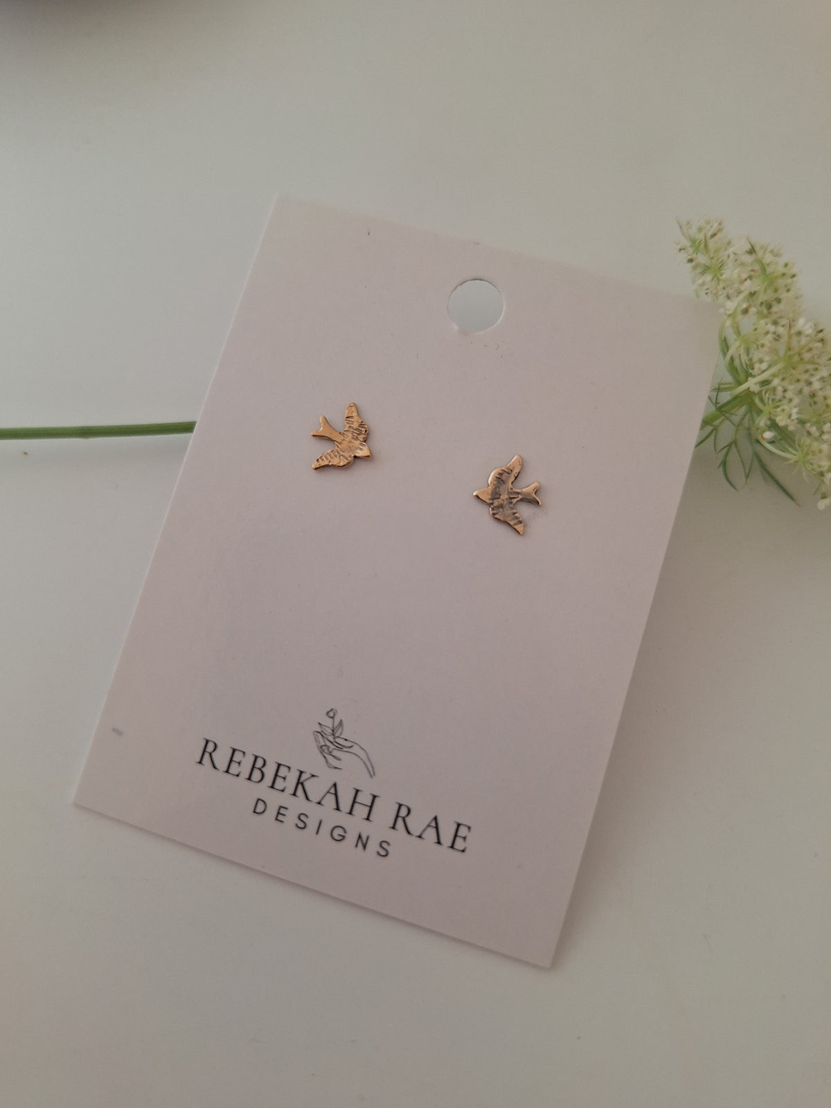 Sparrow Post Earrings - gold