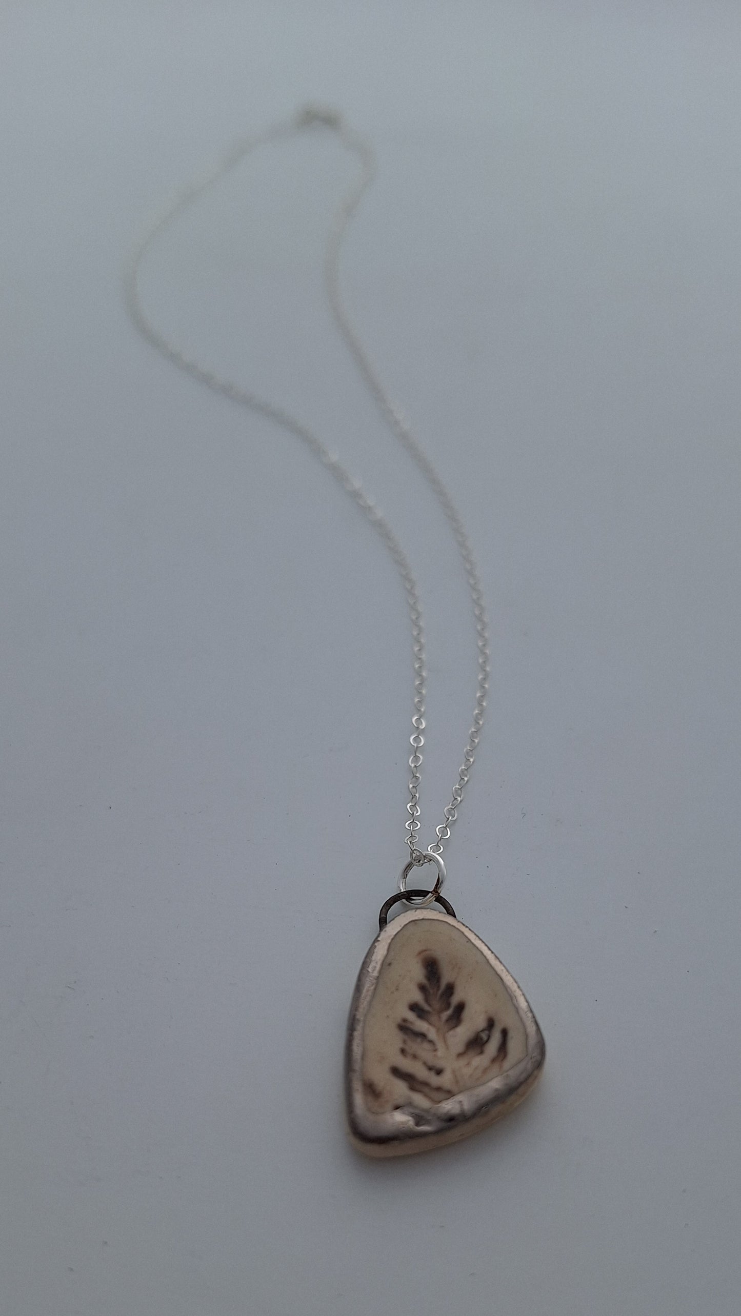 Triangular Fern Necklace - Ceramic - Silver