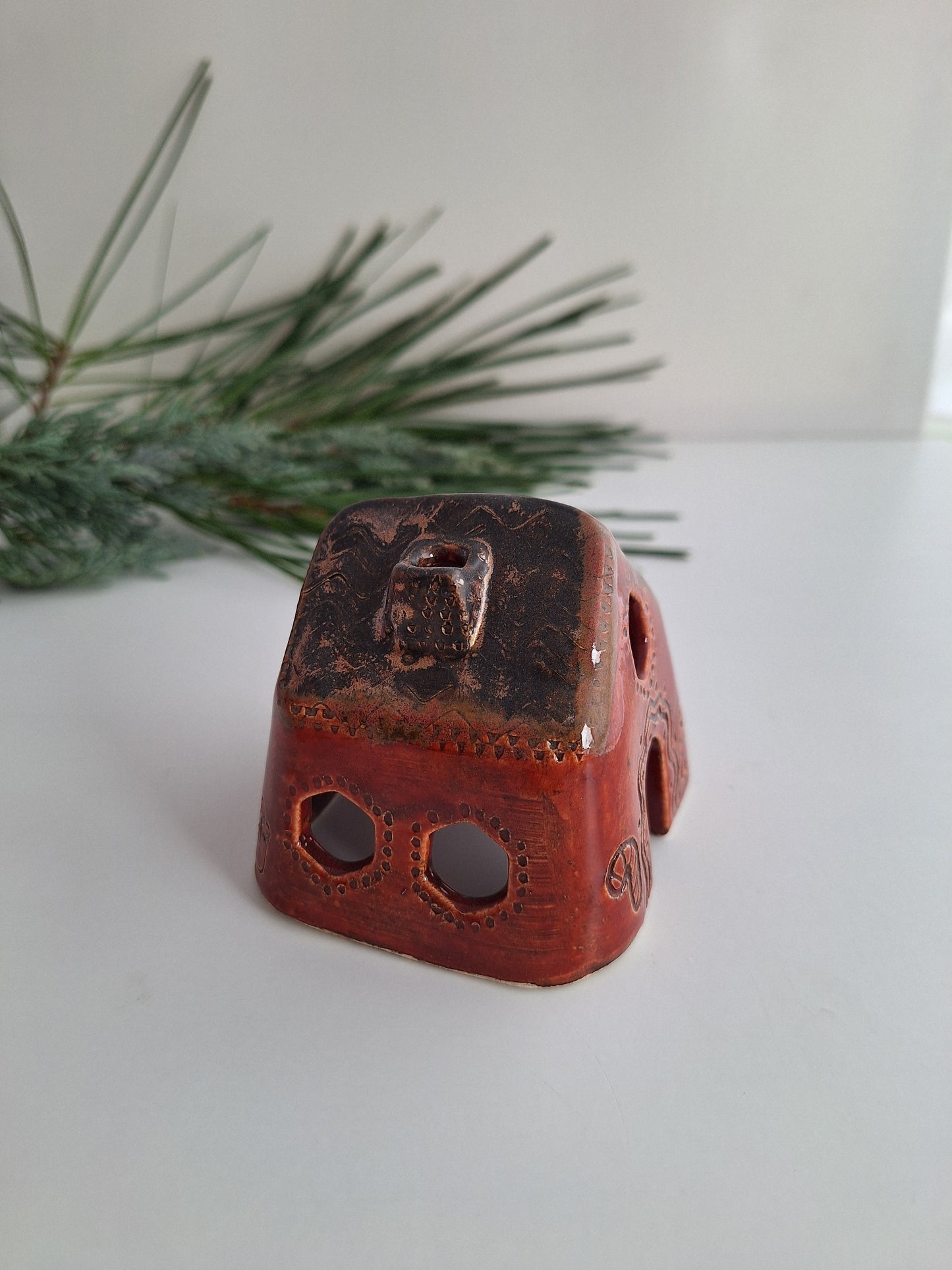 Tiny House - Red holiday