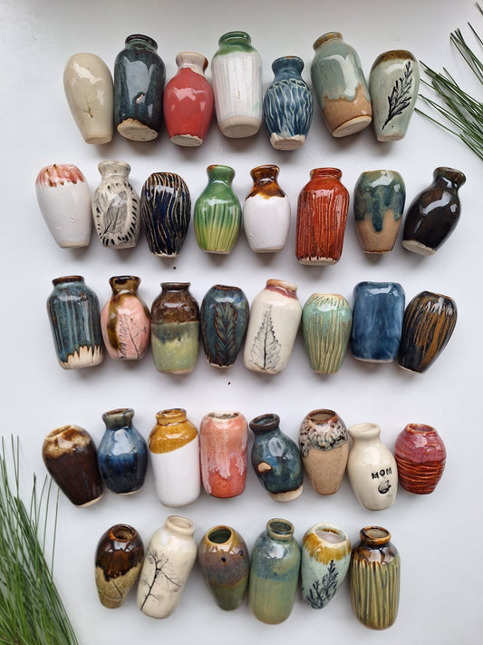 Tiny Vases / Mommy Pots - Nov '25